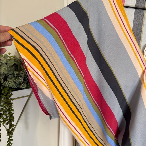 Umgee NWT Multi Striped Wrap Front Top - Picture 3 of 6